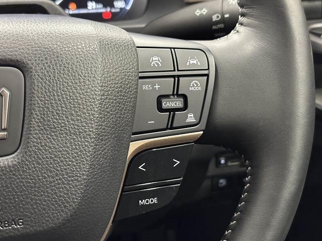 �y���[�_�[�N���[�Y�R���g���[���V�X�e���z�������s��A�a�؂ł̑��s���ł��A��s�ԂƂ̎ԊԂ��ێ����Ȃ���̑��s���\��