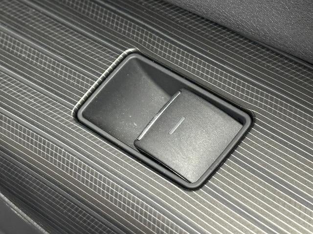 ハリアー Ｚ　モデリスタデジタルインナーミラー／ＪＢＬ／純正１２．３インチナビ／全周囲／追従クルコン／パワーバックドア／レーンキープアシスト／パワーシート／ＬＥＤヘッドライト／オートハイビーム／ＢＳＭ／ＥＴＣ（41枚目）