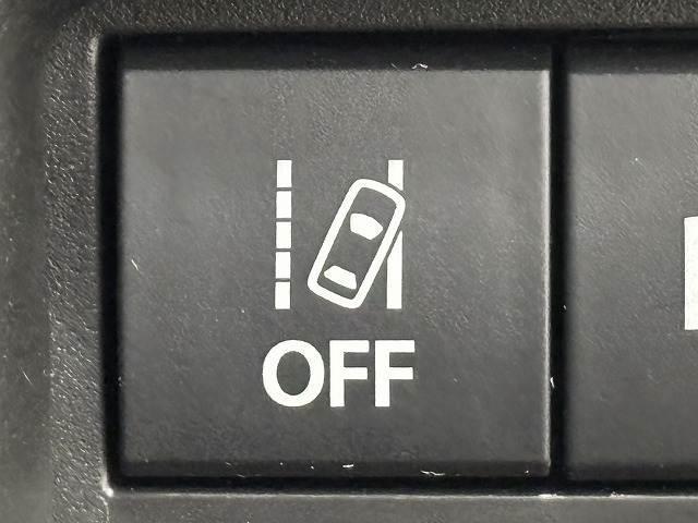 ���[���L�[�v�A�V�X�g�@�\�𑕔��B�Ԑ����͂ݏo���ƌx������Ă����V�X�e���B�܂��Փˌy���u���[�L�������B