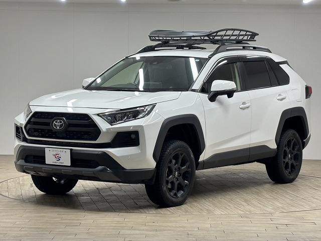 ＲＡＶ４ アドベンチャー　オフロードパッケージ　リフトアップ／純正９型ナビ／追従クルコン／ルーフキャリア／ダウンヒルアシスト／レーンキープアシスト／地デジ／バックカメラ／ＢＳＭ／ＥＴＣ２．０／パワーシート／ＬＥＤヘッドライト／オートハイビーム／（22枚目）