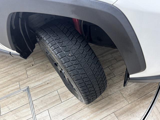 ＲＡＶ４ アドベンチャー　オフロードパッケージ　リフトアップ／純正９型ナビ／追従クルコン／ルーフキャリア／ダウンヒルアシスト／レーンキープアシスト／地デジ／バックカメラ／ＢＳＭ／ＥＴＣ２．０／パワーシート／ＬＥＤヘッドライト／オートハイビーム／（32枚目）