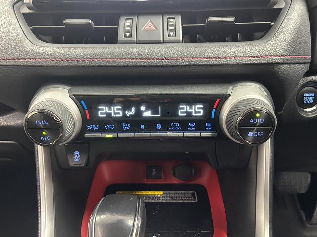 ＲＡＶ４ アドベンチャー　オフロードパッケージ　リフトアップ／純正９型ナビ／追従クルコン／ルーフキャリア／ダウンヒルアシスト／レーンキープアシスト／地デジ／バックカメラ／ＢＳＭ／ＥＴＣ２．０／パワーシート／ＬＥＤヘッドライト／オートハイビーム／（51枚目）