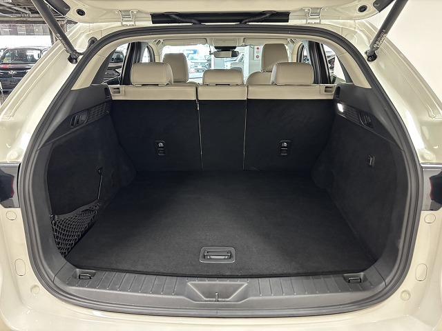 CX-60 XD Lパッケージ ワンオーナー/BOSEサウンド/純正10.25型ナビ/全周囲/白革シート/パワーシート/シートヒーター/ステアリングヒーター/BSM/追従クルコン/電動リアゲート/ETC/LEDヘッドライト(65枚目)