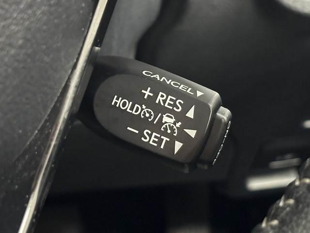 �y�A�_�v�e�B�u�N���[�Y�R���g���[���V�X�e���z�������s��A�a�؂ł̑��s���ł��A��s�ԂƂ̎ԊԂ��ێ����Ȃ���̑��s���\��