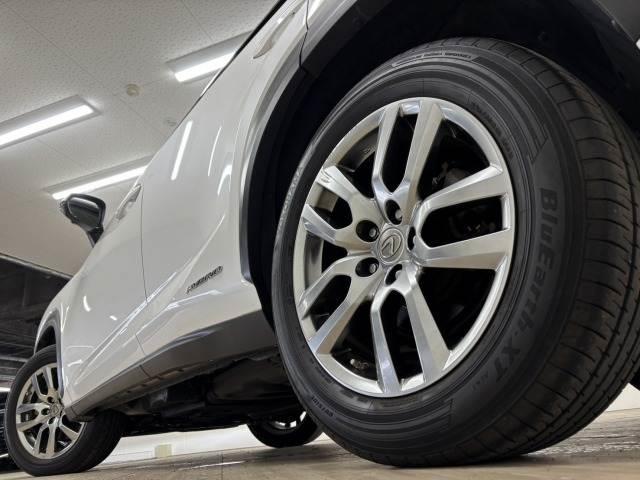 �����P�W�C���`�A���~�z�C�[���𑕔��I