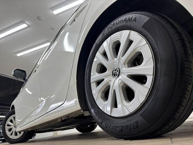 プリウス Ｓ　純正ナビ／バックカメラ／追従クルコン／セーフティセンス／オートハイビーム／オートライト／ＬＥＤヘッドライト／ＥＴＣ／スマートキー／オートエアコン／オートライト／カーテンエアバック（19枚目）