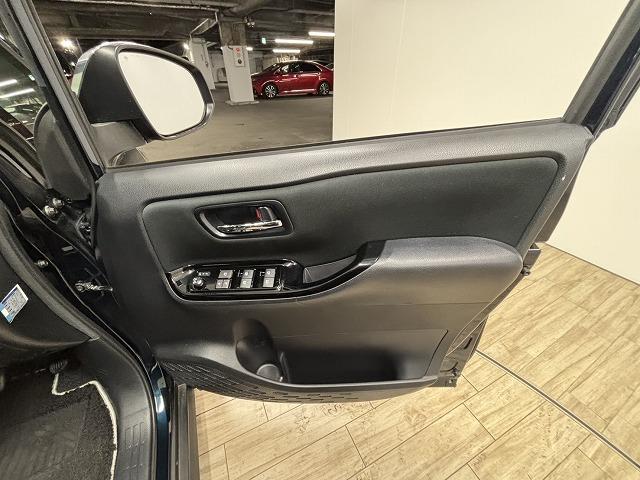 ヴォクシー ＺＳ　煌　モデリスタエアロ／ＲＡＹＳ１８インチＡＷ／純正１０型ナビ地デジ／バックカメラ／両側電動スライドドア／クルコン／衝突軽減／オートハイビーム／アイドリングストップ／ＬＥＤ／ＥＴＣ／スマートキー（39枚目）