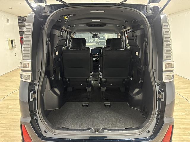 ヴォクシー ＺＳ　煌　モデリスタエアロ／ＲＡＹＳ１８インチＡＷ／純正１０型ナビ地デジ／バックカメラ／両側電動スライドドア／クルコン／衝突軽減／オートハイビーム／アイドリングストップ／ＬＥＤ／ＥＴＣ／スマートキー（63枚目）