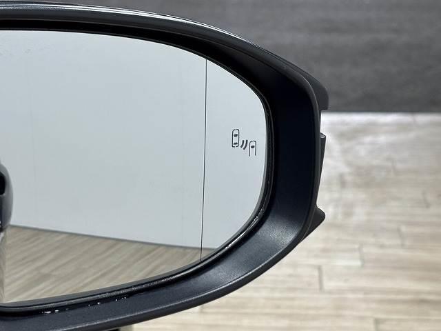 プリウス Ｚ　ワンオーナー／純正１２．３型ナビ地デジ／全周囲／衝突軽減／追従クルコン／シートベンチレーション／ステアリングヒーター／オートハイビーム／電動リアゲート／ＬＥＤヘッドライト／ＥＴＣ／ワイヤレス充電器（9枚目）