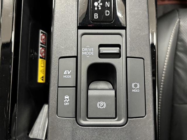 プリウス Ｚ　ワンオーナー／純正１２．３型ナビ地デジ／全周囲／衝突軽減／追従クルコン／シートベンチレーション／ステアリングヒーター／オートハイビーム／電動リアゲート／ＬＥＤヘッドライト／ＥＴＣ／ワイヤレス充電器（56枚目）