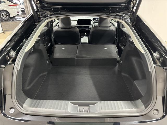 プリウス Ｚ　ワンオーナー／純正１２．３型ナビ地デジ／全周囲／衝突軽減／追従クルコン／シートベンチレーション／ステアリングヒーター／オートハイビーム／電動リアゲート／ＬＥＤヘッドライト／ＥＴＣ／ワイヤレス充電器（63枚目）