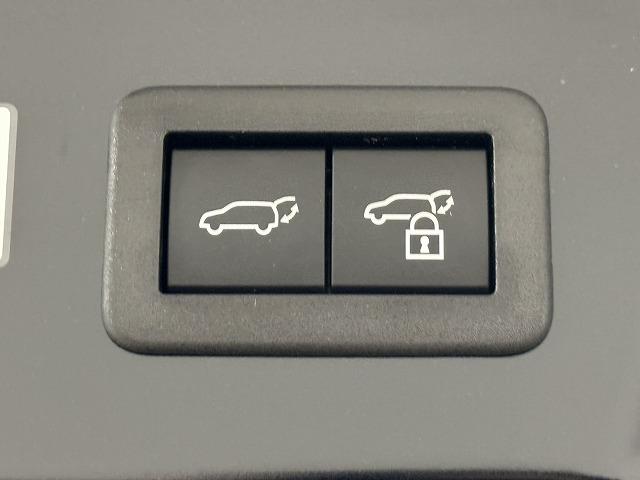 プリウス Ｚ　ワンオーナー／純正１２．３型ナビ地デジ／全周囲／衝突軽減／追従クルコン／シートベンチレーション／ステアリングヒーター／オートハイビーム／電動リアゲート／ＬＥＤヘッドライト／ＥＴＣ／ワイヤレス充電器（64枚目）