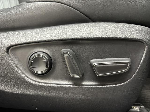 ハリアーハイブリッド Ｚ　４ＷＤ／モデリスタ／全周囲／純正１２．３インチナビ／ＪＢＬサウンド／デジタルインナーミラー／レーダークルコン／パワーバックドア／レーンキープアシスト／パワーシート／ＢＳＭ／ＥＴＣ／ＬＥＤヘッドライト（34枚目）