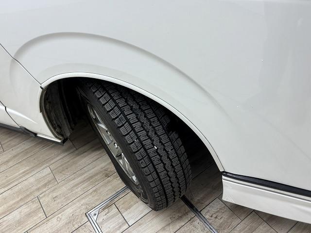 ハイエースバン スーパーＧＬダークプライム２　モデリスタ／荷室フローリング仕様／ＡＣ１００Ｖ／寒冷地仕様／後席フリップダウンモニター／純正ナビ／バックカメラ／ＢＡＺＡＬＴ１５インチＡＷ／純正ナビ地デジ／レーンキープアシスト（32枚目）