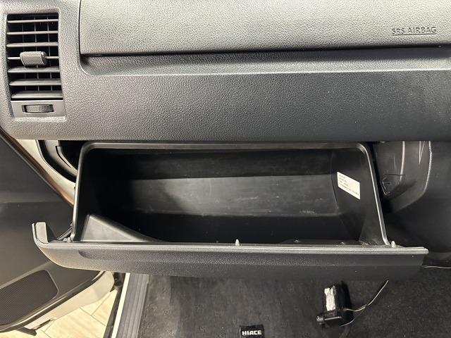 ハイエースバン スーパーＧＬダークプライム２　モデリスタ／荷室フローリング仕様／ＡＣ１００Ｖ／寒冷地仕様／後席フリップダウンモニター／純正ナビ／バックカメラ／ＢＡＺＡＬＴ１５インチＡＷ／純正ナビ地デジ／レーンキープアシスト（35枚目）