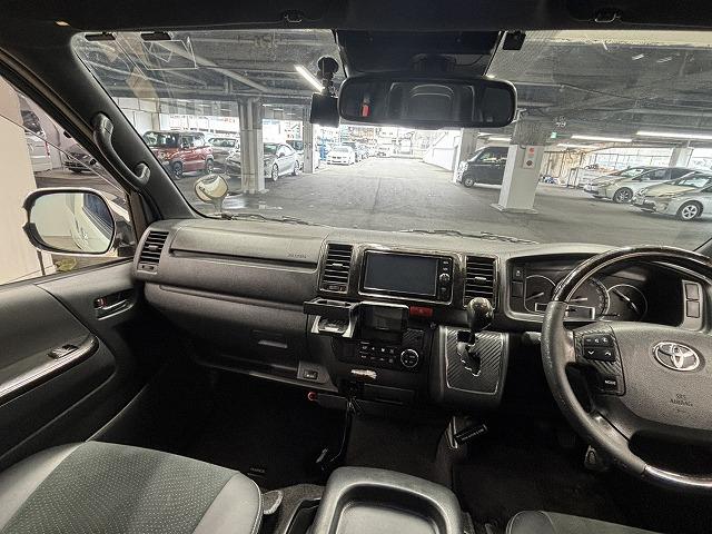 ハイエースバン スーパーＧＬダークプライム２　モデリスタ／荷室フローリング仕様／ＡＣ１００Ｖ／寒冷地仕様／後席フリップダウンモニター／純正ナビ／バックカメラ／ＢＡＺＡＬＴ１５インチＡＷ／純正ナビ地デジ／レーンキープアシスト（42枚目）