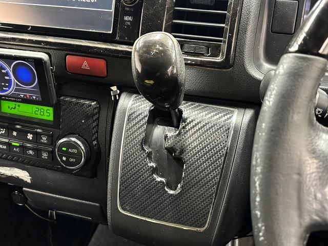 ハイエースバン スーパーＧＬダークプライム２　モデリスタ／荷室フローリング仕様／ＡＣ１００Ｖ／寒冷地仕様／後席フリップダウンモニター／純正ナビ／バックカメラ／ＢＡＺＡＬＴ１５インチＡＷ／純正ナビ地デジ／レーンキープアシスト（52枚目）