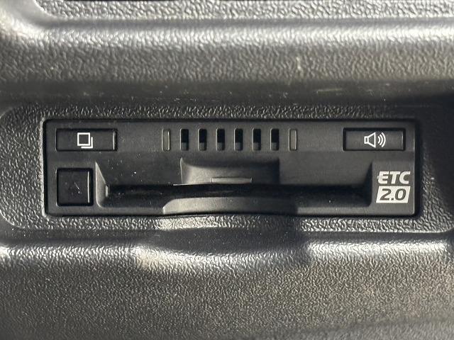 ハイエースバン スーパーＧＬダークプライム２　モデリスタ／荷室フローリング仕様／ＡＣ１００Ｖ／寒冷地仕様／後席フリップダウンモニター／純正ナビ／バックカメラ／ＢＡＺＡＬＴ１５インチＡＷ／純正ナビ地デジ／レーンキープアシスト（54枚目）