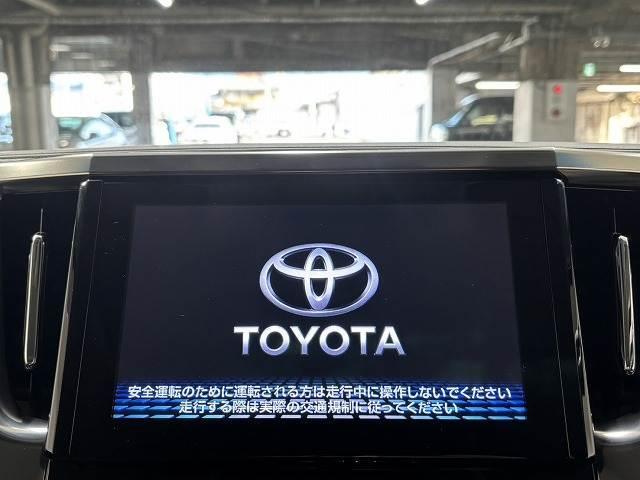 ヴェルファイア □Ｚ“Ｇ　エディション”　サンルーフ／ＪＢＬサウンド／後席フリップダウンモニター／本革シート／全周囲／純正１０．５インチナビ／レーダークルコン／パワーバックドア／パワーシート／シートメモリー／シートヒーター（3枚目）