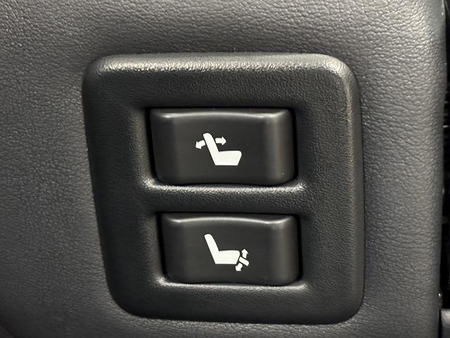 ヴェルファイア □Ｚ“Ｇ　エディション”　サンルーフ／ＪＢＬサウンド／後席フリップダウンモニター／本革シート／全周囲／純正１０．５インチナビ／レーダークルコン／パワーバックドア／パワーシート／シートメモリー／シートヒーター（39枚目）