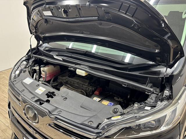 ヴェルファイア □Ｚ“Ｇ　エディション”　サンルーフ／ＪＢＬサウンド／後席フリップダウンモニター／本革シート／全周囲／純正１０．５インチナビ／レーダークルコン／パワーバックドア／パワーシート／シートメモリー／シートヒーター（63枚目）