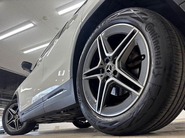 �����P�X�C���`�A���~�z�C�[���𑕔��I