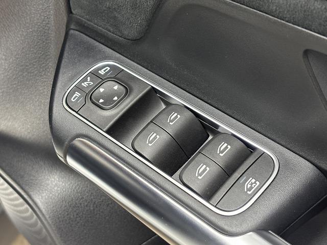 ���₢���킹�͂O�P�Q�O�|�V�O�|�S�O�X�Q�܂ŁB���X�����炱���̒m���E�o���L�x�ȁA�n�������X�^�b�t�B���A���q�l�ɓK�����������ē��v���܂��B