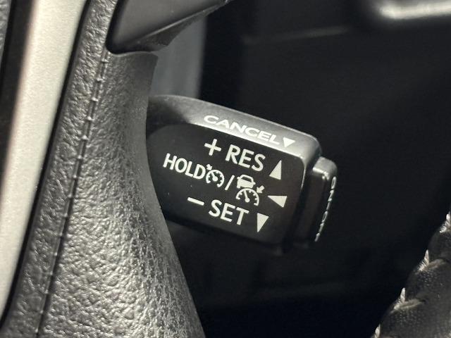 ランドクルーザープラド TX Lパッケージ・ブラックエディション ルーフレール/黒革/純正ナビ地デジ/Bluetooth搭載/バックカメラ/追従クルコン/レーンキープアシスト/衝突軽減/シートベンチレーション/パワーシート/オートハイビーム/(52枚目)