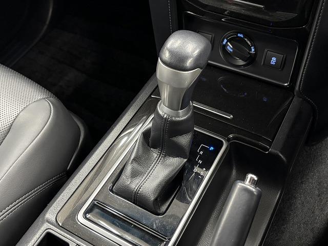 ランドクルーザープラド TX Lパッケージ・ブラックエディション ルーフレール/黒革/純正ナビ地デジ/Bluetooth搭載/バックカメラ/追従クルコン/レーンキープアシスト/衝突軽減/シートベンチレーション/パワーシート/オートハイビーム/(54枚目)