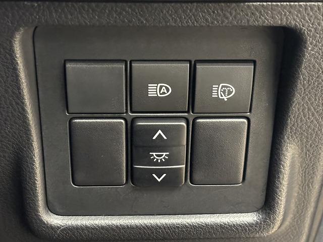 ランドクルーザープラド TX Lパッケージ・ブラックエディション ルーフレール/黒革/純正ナビ地デジ/Bluetooth搭載/バックカメラ/追従クルコン/レーンキープアシスト/衝突軽減/シートベンチレーション/パワーシート/オートハイビーム/(57枚目)