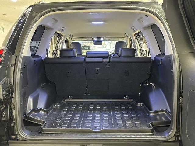 ランドクルーザープラド TX Lパッケージ・ブラックエディション ルーフレール/黒革/純正ナビ地デジ/Bluetooth搭載/バックカメラ/追従クルコン/レーンキープアシスト/衝突軽減/シートベンチレーション/パワーシート/オートハイビーム/(62枚目)