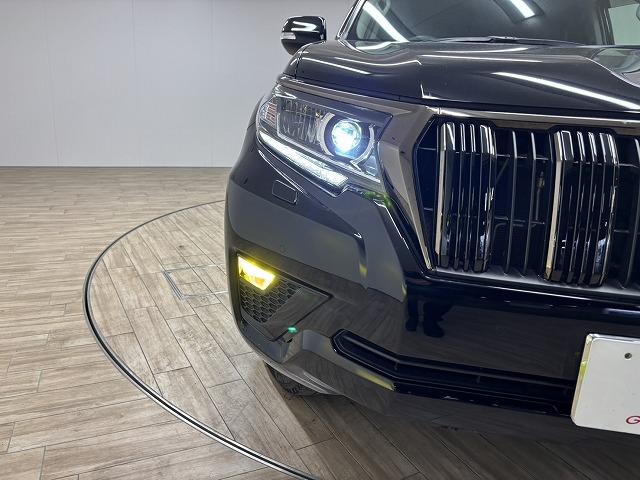 ランドクルーザープラド TX Lパッケージ・ブラックエディション ルーフレール/黒革/純正ナビ地デジ/Bluetooth搭載/バックカメラ/追従クルコン/レーンキープアシスト/衝突軽減/シートベンチレーション/パワーシート/オートハイビーム/(72枚目)