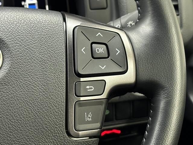 ���[���L�[�v�A�V�X�g�@�\�𑕔��B�Ԑ����͂ݏo���ƌx������Ă����V�X�e���B�܂��Փˌy���u���[�L�������B