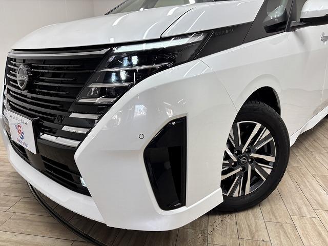 セレナ ハイウェイスターＶ　純正１２．３型ナビ／全周囲／両側電動スライド／プロパイロット／デジタルインナーミラー／ＢＳＭ／ＥＴＣ／電動パーキングブレーキ／地デジ／Ｂｌｕｅｔｏｏｔｈ／スマートキー／アイドリングストップ／両側電動（29枚目）