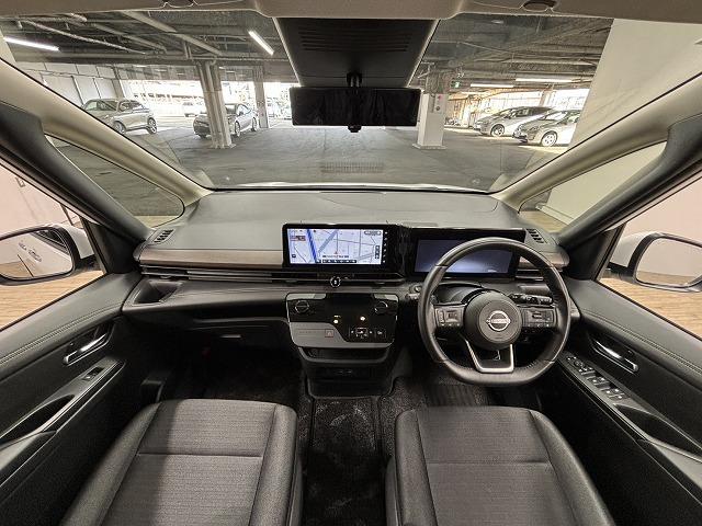 セレナ ハイウェイスターＶ　純正１２．３型ナビ／全周囲／両側電動スライド／プロパイロット／デジタルインナーミラー／ＢＳＭ／ＥＴＣ／電動パーキングブレーキ／地デジ／Ｂｌｕｅｔｏｏｔｈ／スマートキー／アイドリングストップ／両側電動（44枚目）