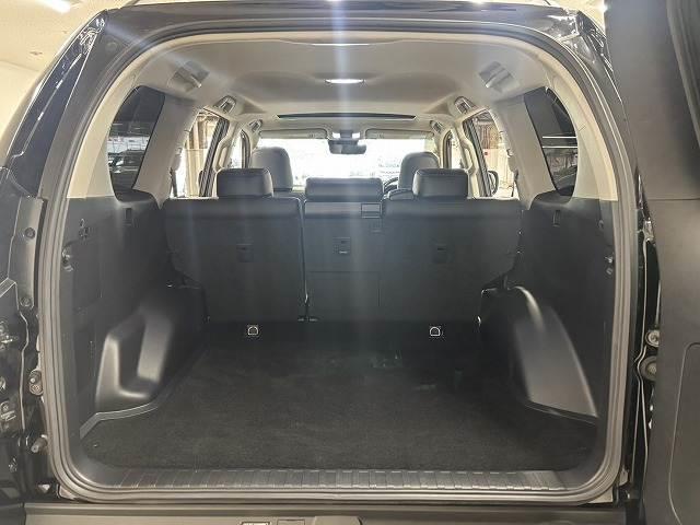 ランドクルーザープラド □ＴＸ“Ｌパッケージ”　ワンオーナー／サンルーフ／ＡＬＰＩＮＥ９型ナビ地デジ／バックカメラ／黒革／ルーフレール／シートベンチレーション／パワーシート／衝突軽減／ＬＥＤヘッドライト／ＥＴＣ／スマートキー／オートエアコン（13枚目）