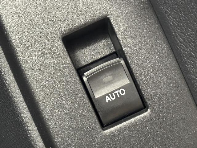 ランドクルーザープラド □ＴＸ“Ｌパッケージ”　ワンオーナー／サンルーフ／ＡＬＰＩＮＥ９型ナビ地デジ／バックカメラ／黒革／ルーフレール／シートベンチレーション／パワーシート／衝突軽減／ＬＥＤヘッドライト／ＥＴＣ／スマートキー／オートエアコン（43枚目）