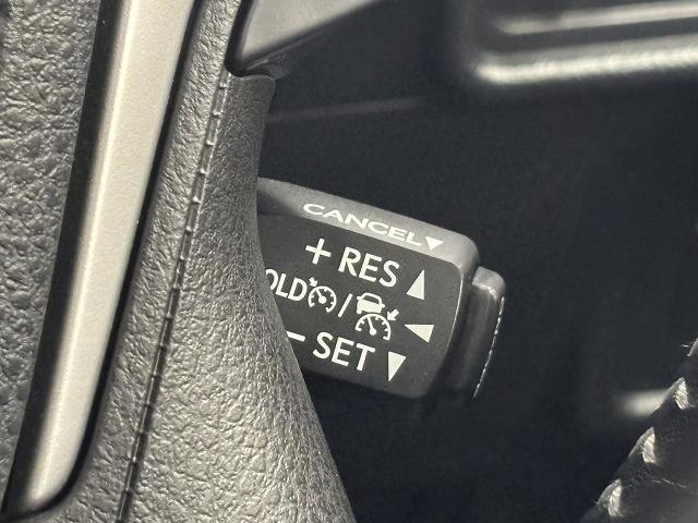 ランドクルーザープラド □ＴＸ“Ｌパッケージ”　ワンオーナー／サンルーフ／ＡＬＰＩＮＥ９型ナビ地デジ／バックカメラ／黒革／ルーフレール／シートベンチレーション／パワーシート／衝突軽減／ＬＥＤヘッドライト／ＥＴＣ／スマートキー／オートエアコン（53枚目）