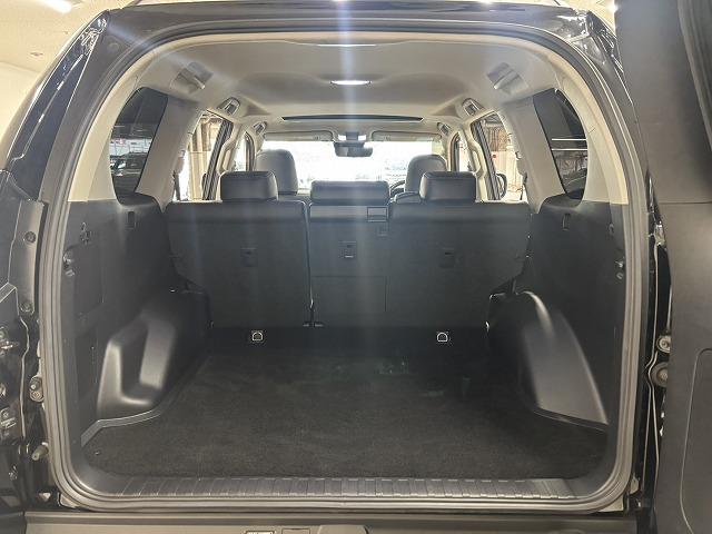 ランドクルーザープラド □ＴＸ“Ｌパッケージ”　ワンオーナー／サンルーフ／ＡＬＰＩＮＥ９型ナビ地デジ／バックカメラ／黒革／ルーフレール／シートベンチレーション／パワーシート／衝突軽減／ＬＥＤヘッドライト／ＥＴＣ／スマートキー／オートエアコン（64枚目）