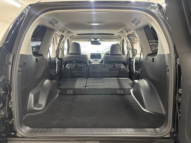 ランドクルーザープラド □ＴＸ“Ｌパッケージ”　ワンオーナー／サンルーフ／ＡＬＰＩＮＥ９型ナビ地デジ／バックカメラ／黒革／ルーフレール／シートベンチレーション／パワーシート／衝突軽減／ＬＥＤヘッドライト／ＥＴＣ／スマートキー／オートエアコン（65枚目）