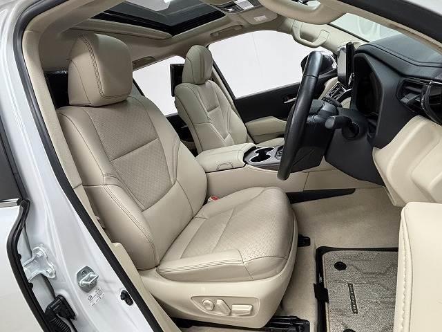 ���X�܂��Y��ɕۂ��ꂽ�C���e���A�́A�O�I�[�i�[�l�̊Ǘ�����������ƍs���͂��Ă���؋��ł��B