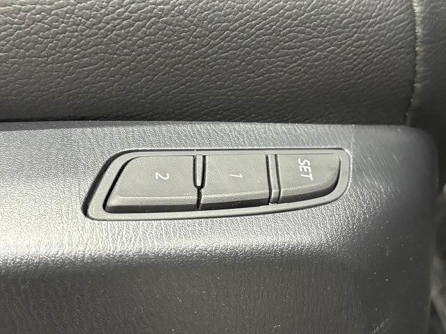 ＣＸ－５ ＸＤ　スポーツアピアランス　ＢＯＳＥサウンド／純正１０．２５インチナビ／全方位カメラ／地デジ／レーダークルコン／レーンキープアシスト／パワーバックドア／クリアランスソナー／パワーシート／前後シートヒーター／ＢＳＭ／ＥＴＣ（10枚目）