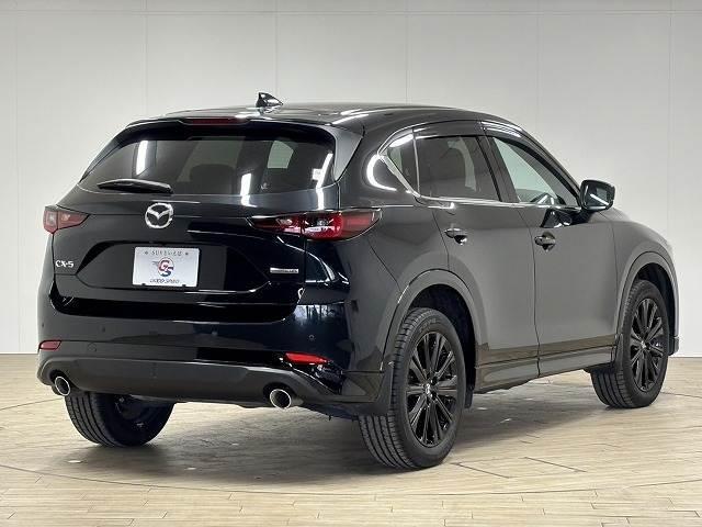 ＣＸ－５ ＸＤ　スポーツアピアランス　ＢＯＳＥサウンド／純正１０．２５インチナビ／全方位カメラ／地デジ／レーダークルコン／レーンキープアシスト／パワーバックドア／クリアランスソナー／パワーシート／前後シートヒーター／ＢＳＭ／ＥＴＣ（16枚目）