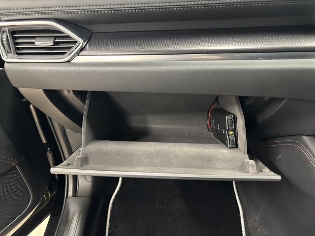 ＣＸ－５ ＸＤ　スポーツアピアランス　ＢＯＳＥサウンド／純正１０．２５インチナビ／全方位カメラ／地デジ／レーダークルコン／レーンキープアシスト／パワーバックドア／クリアランスソナー／パワーシート／前後シートヒーター／ＢＳＭ／ＥＴＣ（37枚目）