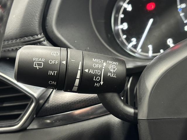 ＣＸ－５ ＸＤ　スポーツアピアランス　ＢＯＳＥサウンド／純正１０．２５インチナビ／全方位カメラ／地デジ／レーダークルコン／レーンキープアシスト／パワーバックドア／クリアランスソナー／パワーシート／前後シートヒーター／ＢＳＭ／ＥＴＣ（52枚目）