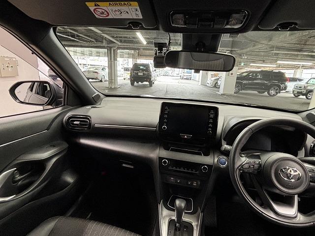 ヤリスクロス ＨＹＢＲＩＤ　Ｚ　ハーフレザー／純正８インチナビ／全方位カメラ／地デジ／レーダークルコン／レーンキープアシスト／クリアランスソナー／パワーシート／シートヒーター／ステアリングヒーター／ＢＳＭ／ＥＴＣ／ＬＥＤヘッド（43枚目）