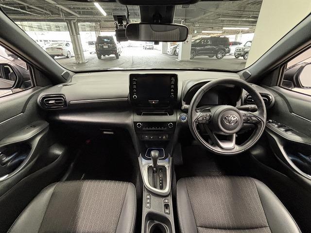 ヤリスクロス ＨＹＢＲＩＤ　Ｚ　ハーフレザー／純正８インチナビ／全方位カメラ／地デジ／レーダークルコン／レーンキープアシスト／クリアランスソナー／パワーシート／シートヒーター／ステアリングヒーター／ＢＳＭ／ＥＴＣ／ＬＥＤヘッド（44枚目）