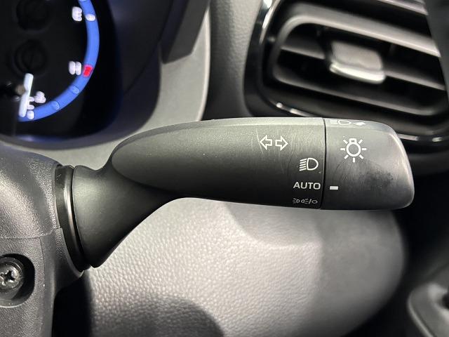 ヤリスクロス ＨＹＢＲＩＤ　Ｚ　ハーフレザー／純正８インチナビ／全方位カメラ／地デジ／レーダークルコン／レーンキープアシスト／クリアランスソナー／パワーシート／シートヒーター／ステアリングヒーター／ＢＳＭ／ＥＴＣ／ＬＥＤヘッド（51枚目）