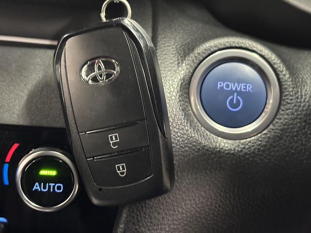 ヤリスクロス ＨＹＢＲＩＤ　Ｚ　ハーフレザー／純正８インチナビ／全方位カメラ／地デジ／レーダークルコン／レーンキープアシスト／クリアランスソナー／パワーシート／シートヒーター／ステアリングヒーター／ＢＳＭ／ＥＴＣ／ＬＥＤヘッド（58枚目）