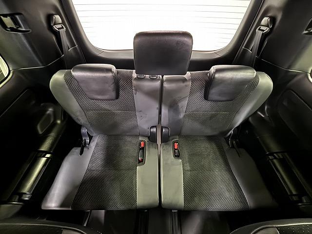 ヴォクシー ＺＳ　煌ＩＩＩ　ワンオーナー／純正１０．５型ナビ／１２．１型後席モニター／両側電動スライドドア／クルコン／衝突軽減／オートハイビーム／アイドリングストップ／ＬＥＤヘッドライト／ＥＴＣ／スマートキー／オートエアコン（42枚目）